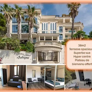 https://grand-studio-de-standing-vue-mer.fr-provencehotel.com